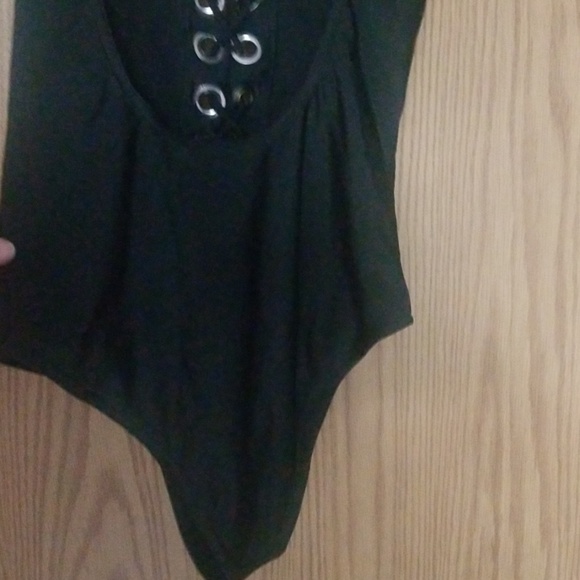 Bathing suit - Picture 3 of 4